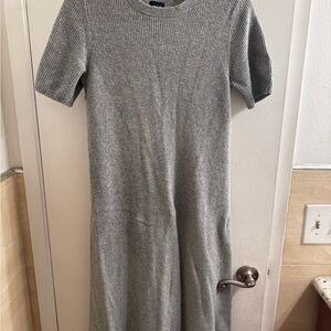 GAP Gray Ribbed Maxi Dress